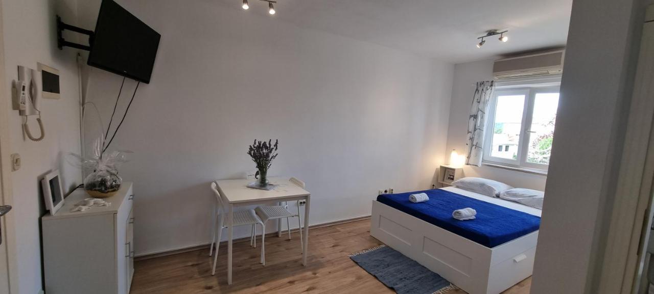 Tiny Studio Big Living Leilighet Rovinj Eksteriør bilde